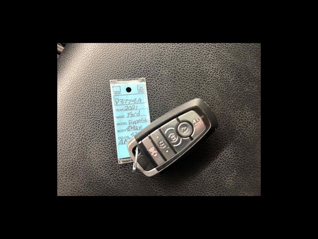 Used 2021 Silver Ford Limited image 27