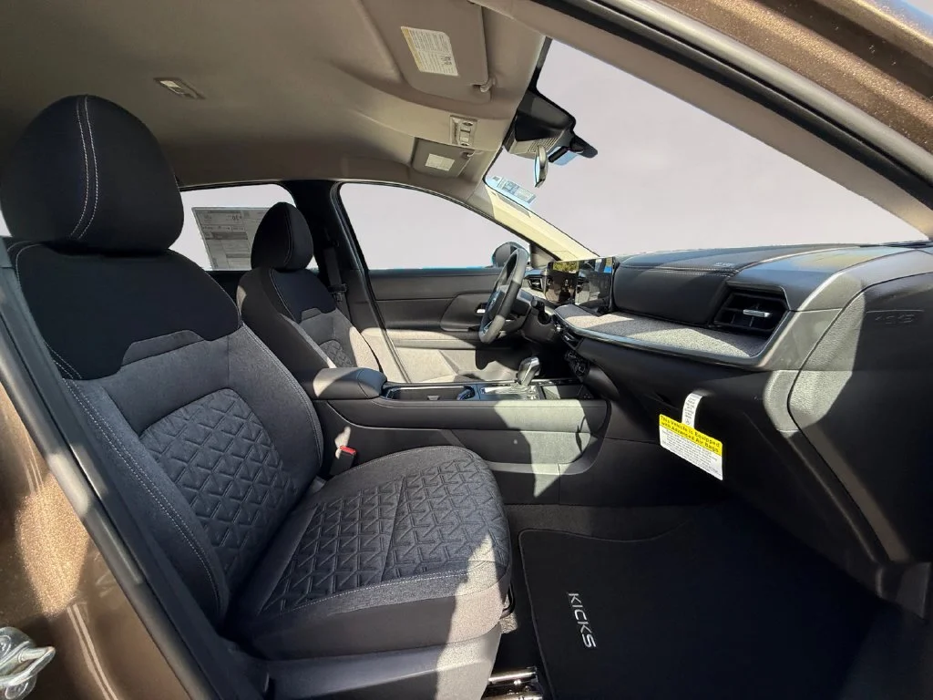 New 2027 Brown Nissan SV image 17