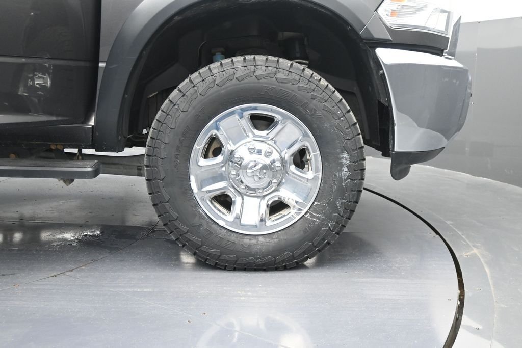 Used 2018 Gray Ram Tradesman image 35