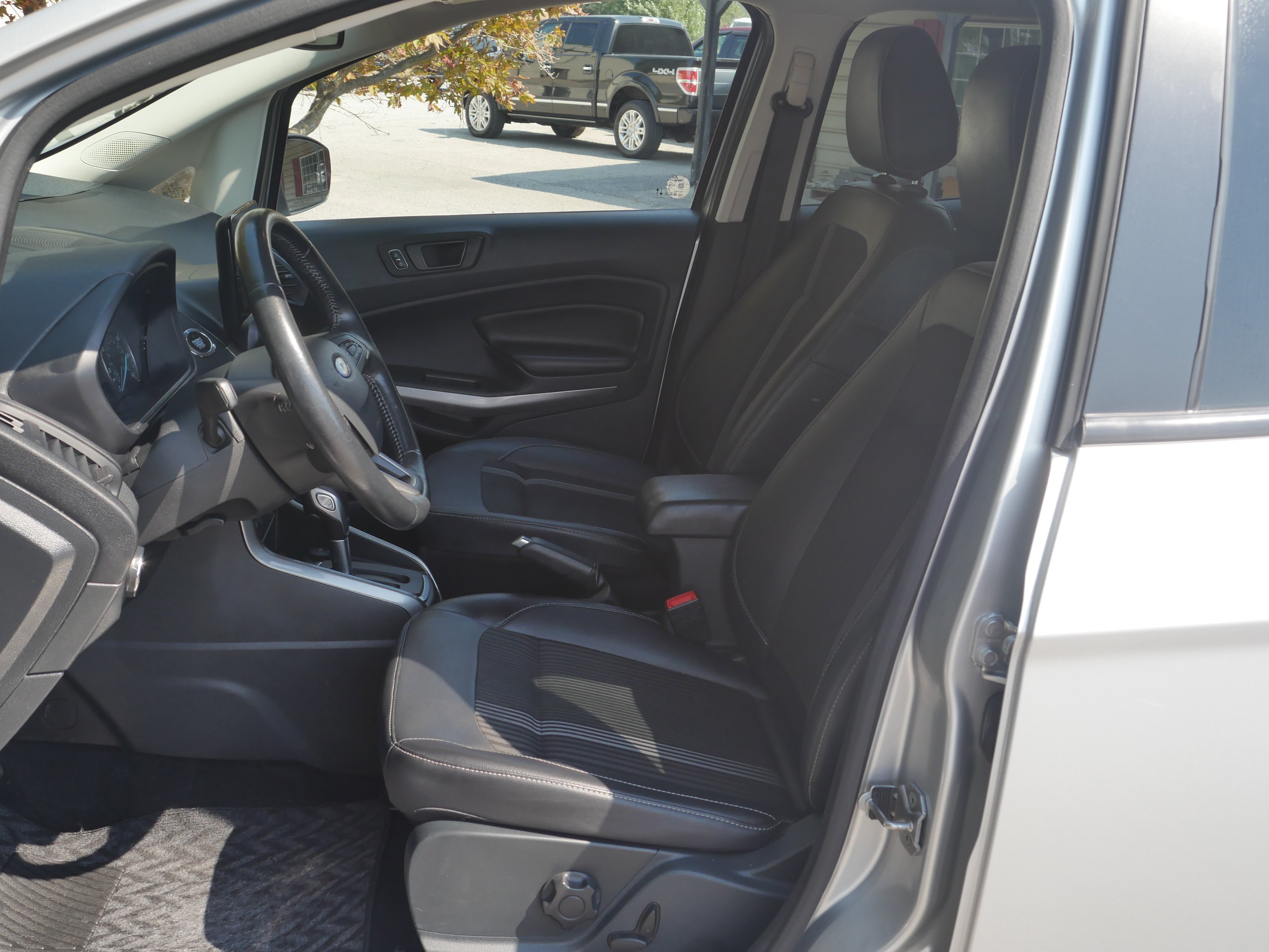 Used 2020 Moondust Silver Metallic Ford SES image 3