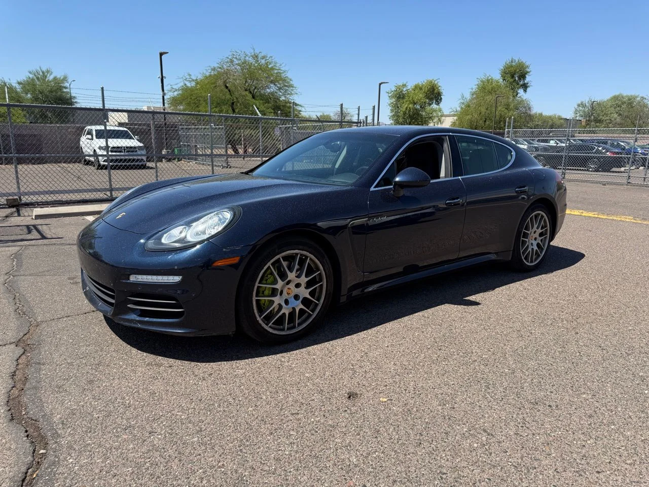 2016 Porsche Panamera S E-Hybrid's photo