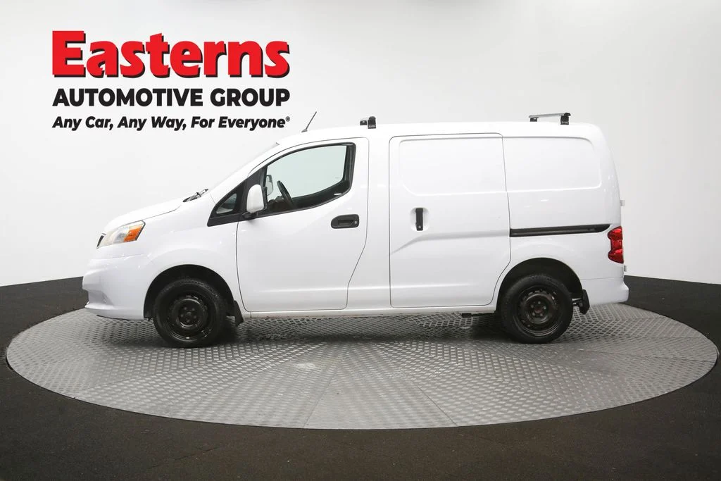 Used 2019 White Nissan SV image 57
