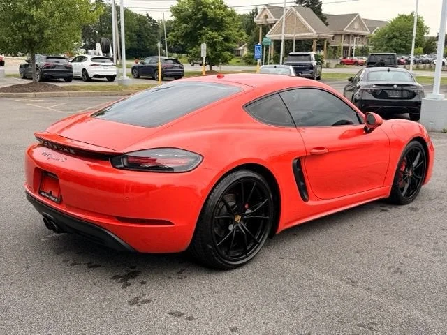 Used 2018 Lava Orange Porsche S image 7