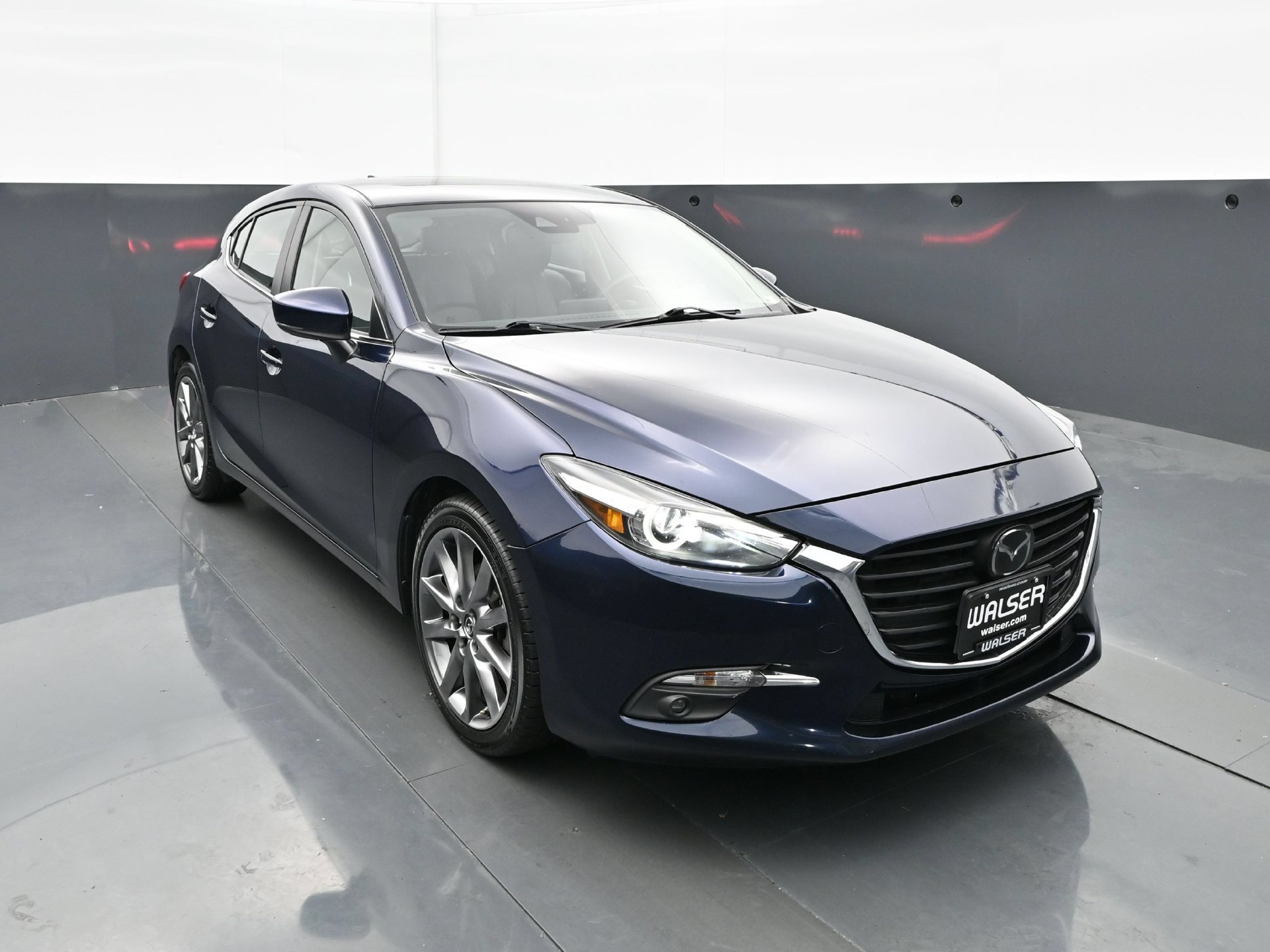 Used 2018 Deep Crystal Blue Mica Mazda Grand Touring image 12