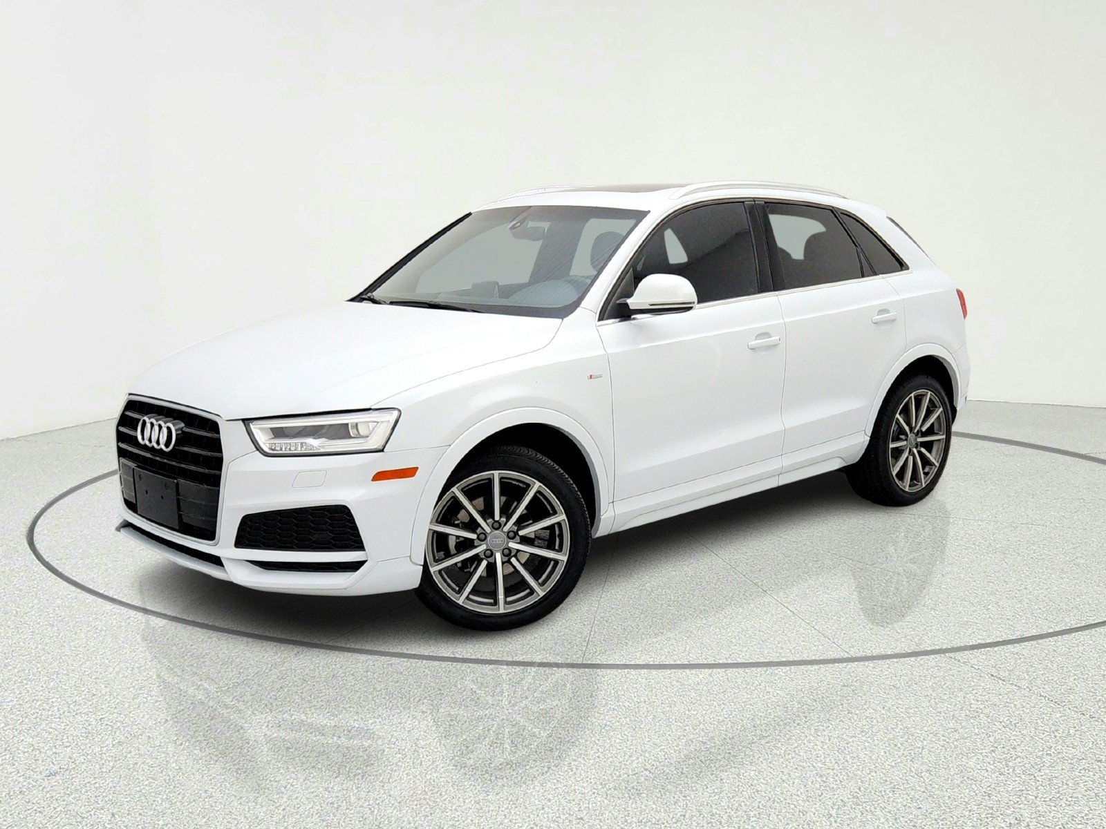 2018 Audi Q3 2.0T Premium Plus Sport's photo