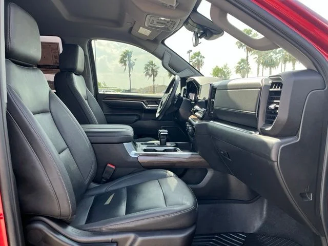 Used 2024 Red Chevrolet LT image 22