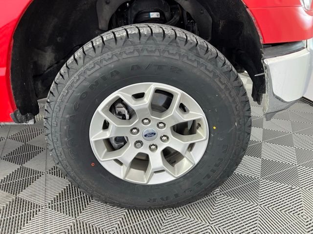 Used 2023 Red Ford XLT image 40