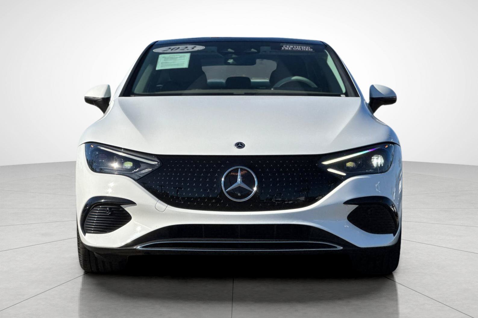 Certified Used 2023 White/off-white Mercedes-Benz 500 Sedan image 6