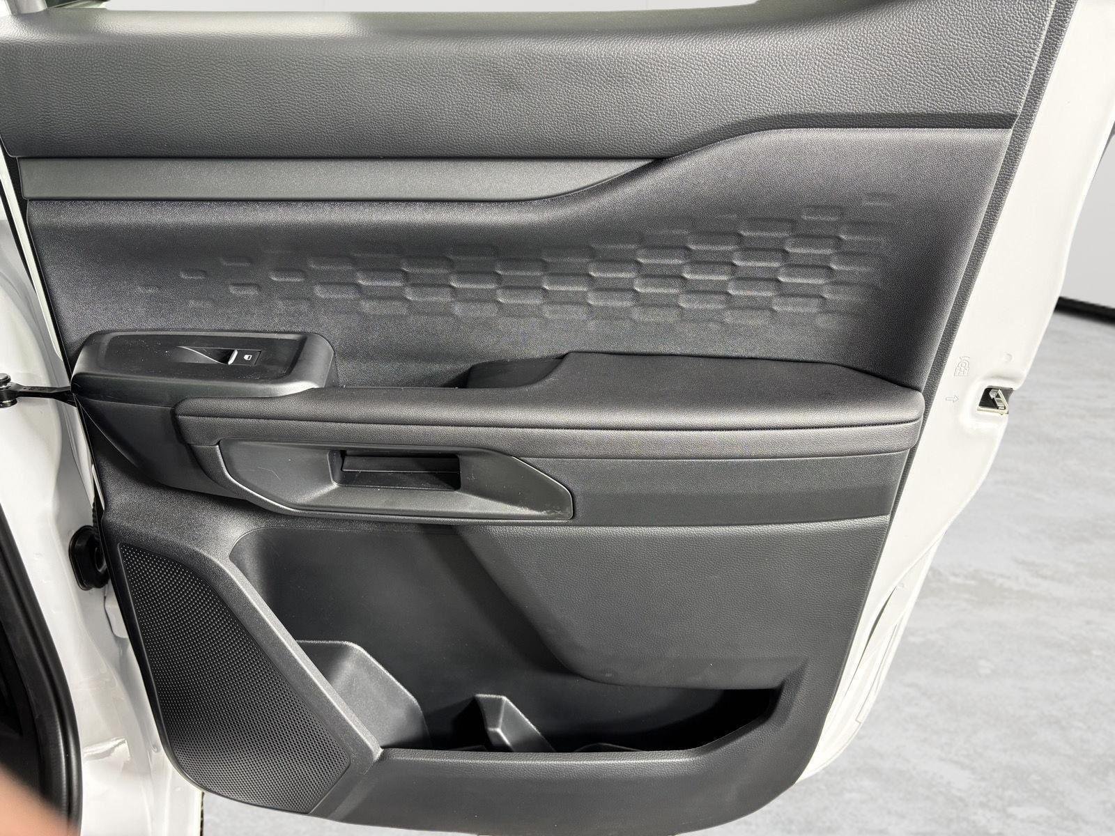 Used 2026 Oxford White Ford XL image 21