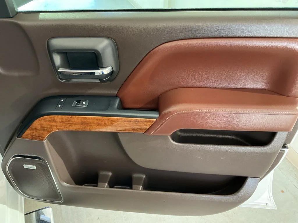 Used 2017 Pearl Chevrolet High Country image 32