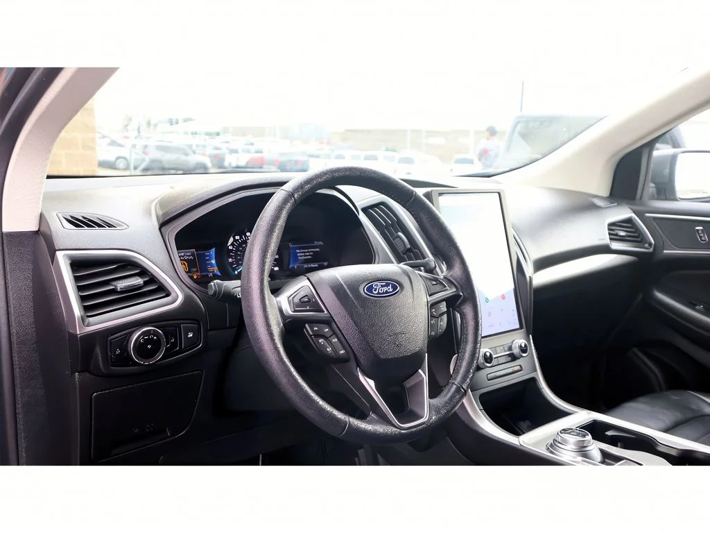 2024 Ford Edge SEL - Photo 14