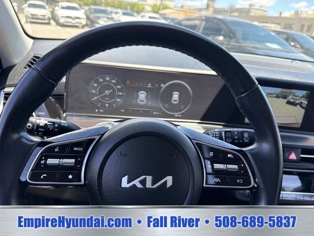 Used 2024 Orange Kia S image 27