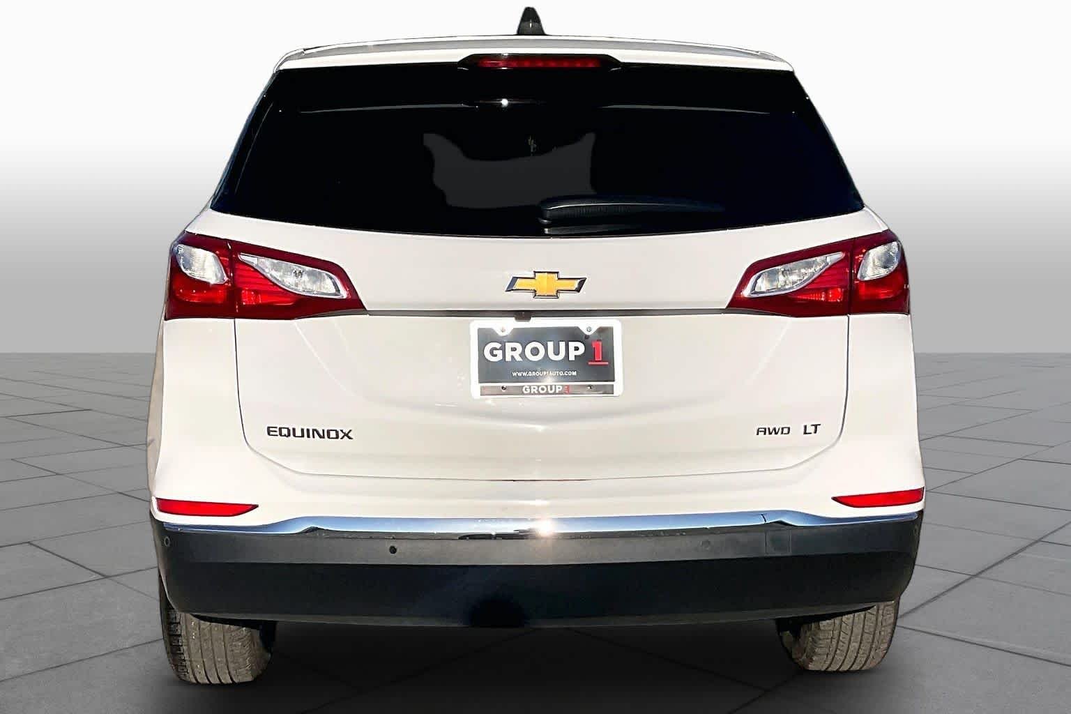 Used 2021 Summit White Chevrolet LT image 4