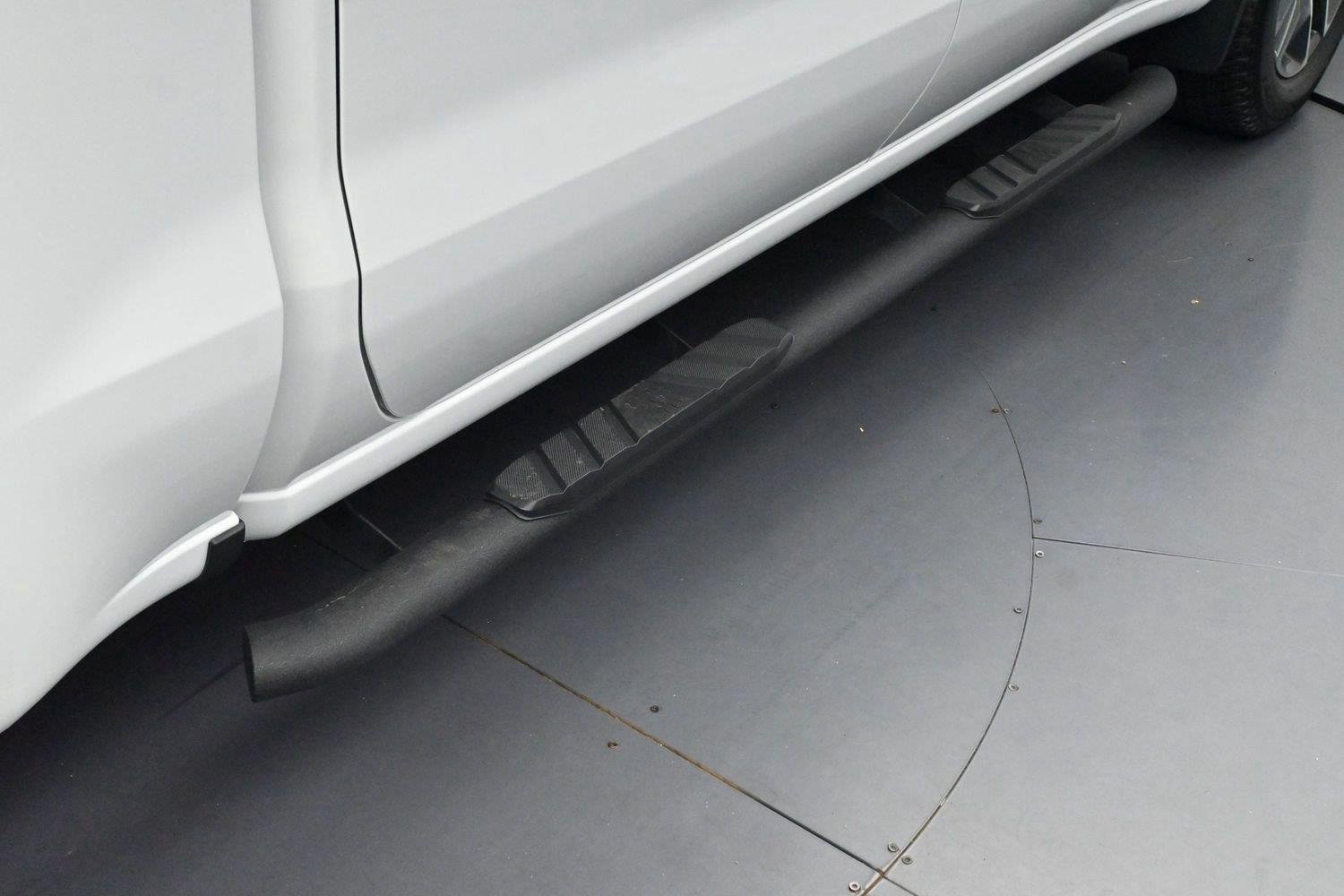 Used 2023 SUMMIT WHITE Chevrolet RST image 25