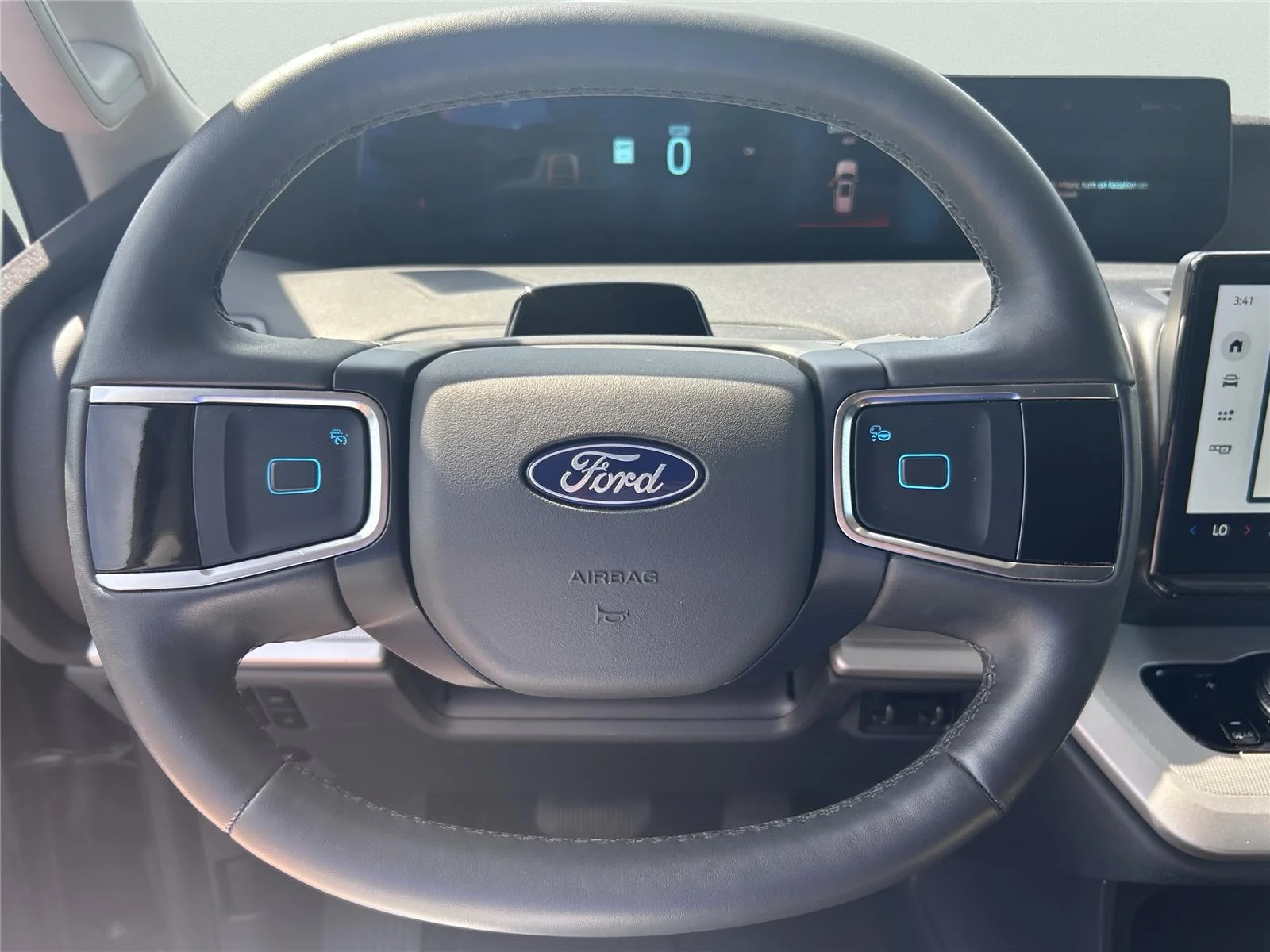 Used 2025 Agate Black Ford Active image 28
