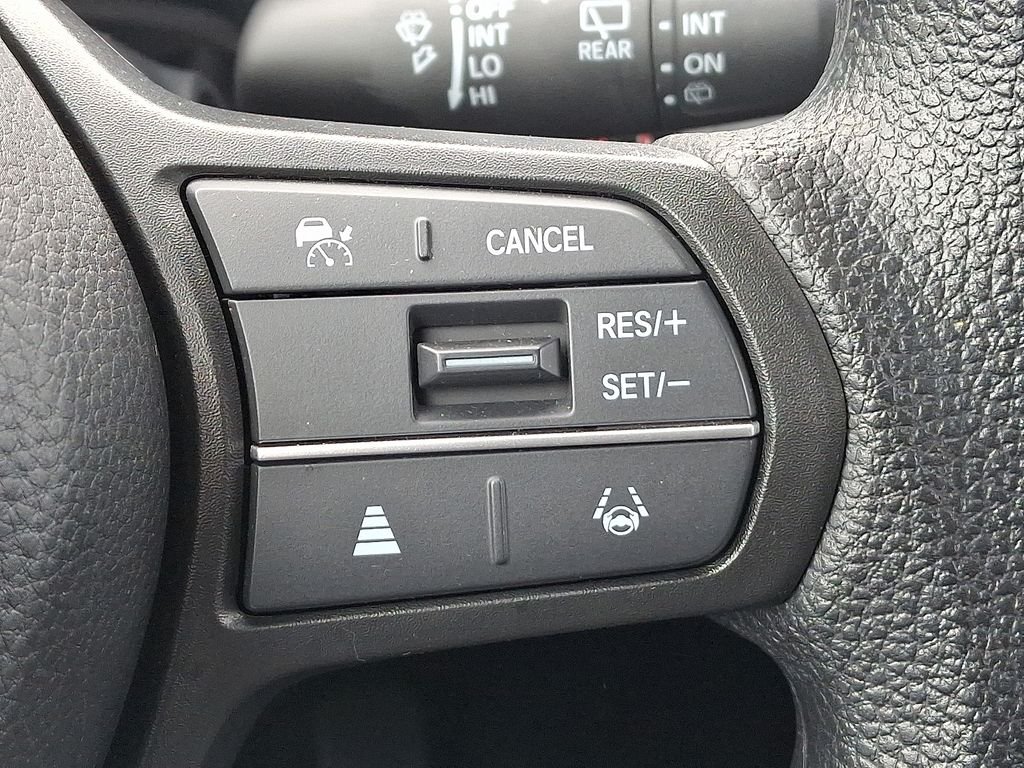 2025 Honda CR-V LX - Photo 22