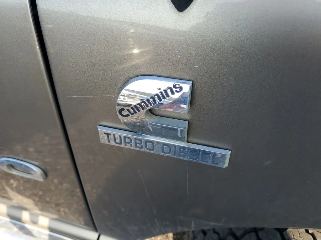 Used 2006 Beige Dodge Laramie image 2