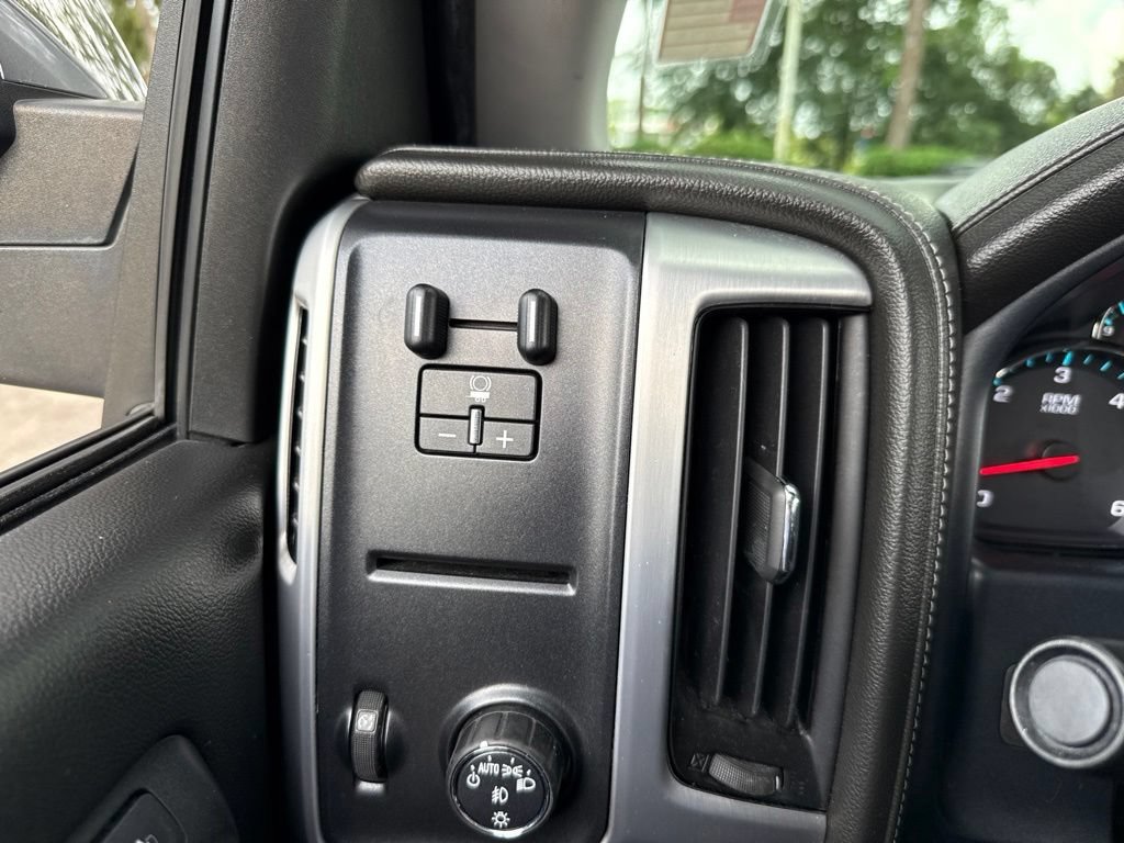 Used 2017 PEPPERDUST METALLIC GMC SLT image 67