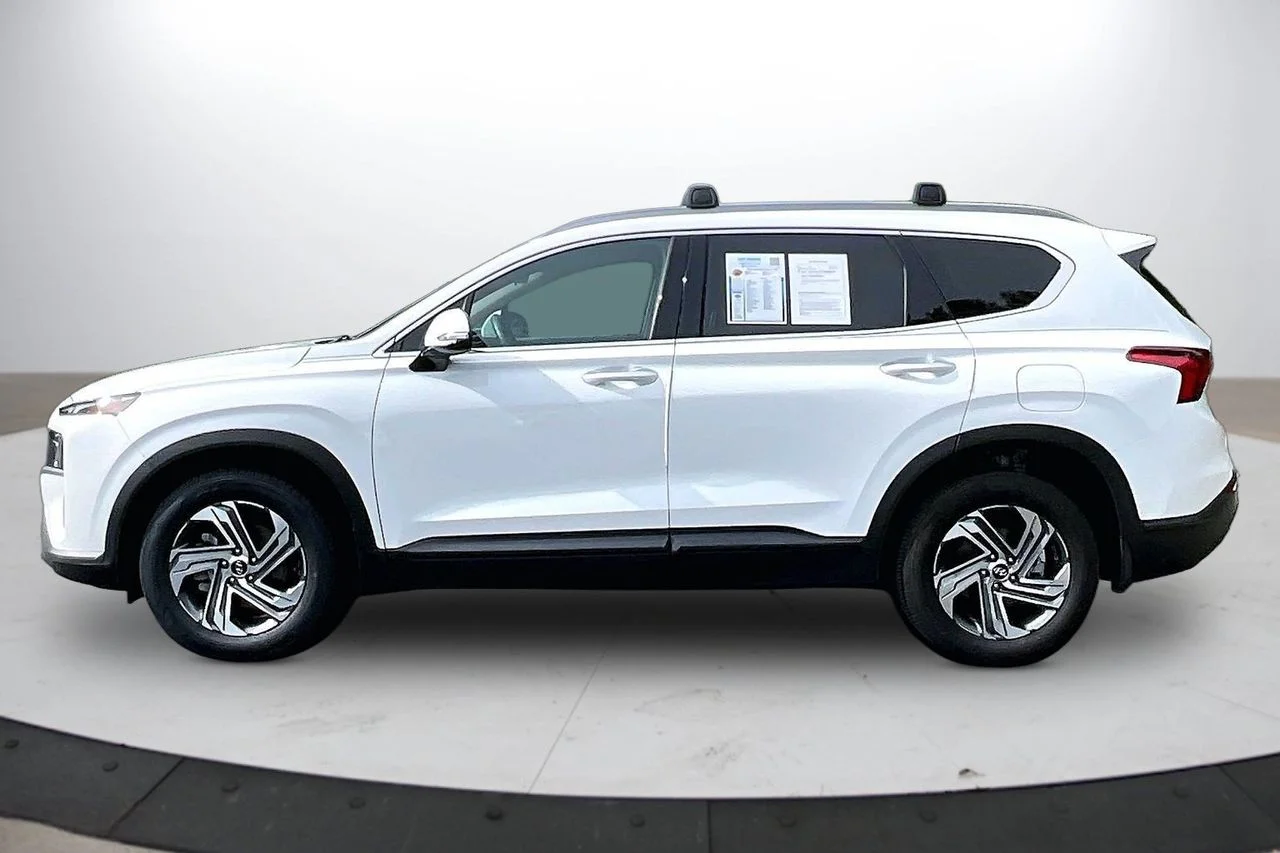 Certified Used 2023 White Hyundai SEL image 5