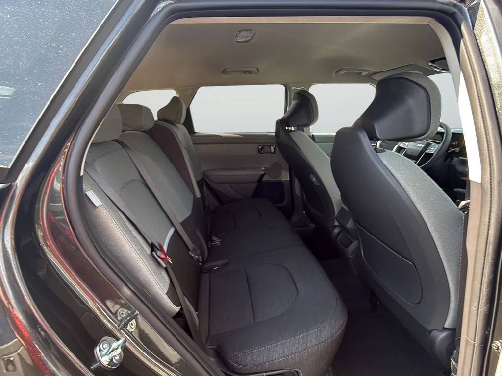 New 2027 Gray Kia S image 25
