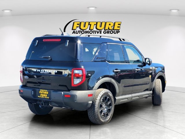 Used 2025 Black Ford Badlands image 4
