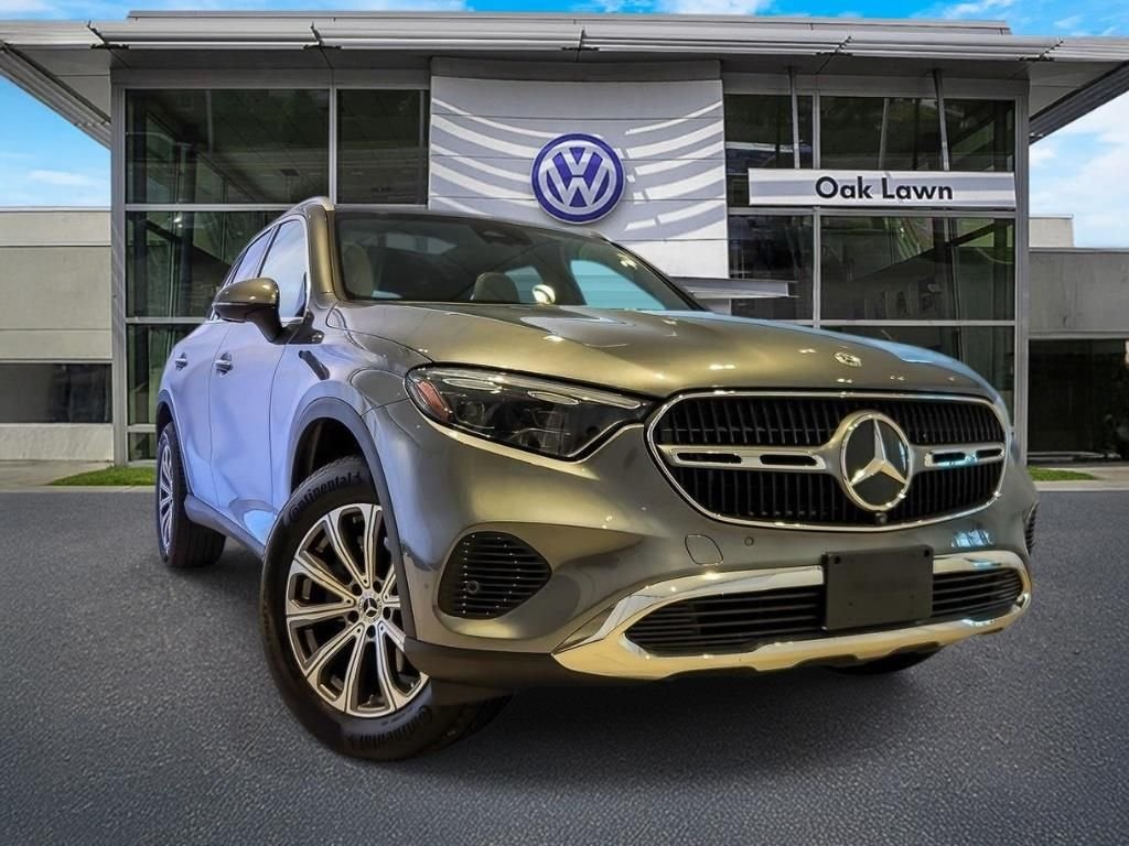 2023 Mercedes-Benz GLC