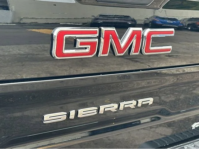 New 2026 Onyx Black GMC AT4 image 15