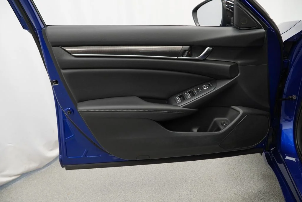 Used 2022 Blue Honda Sport image 35