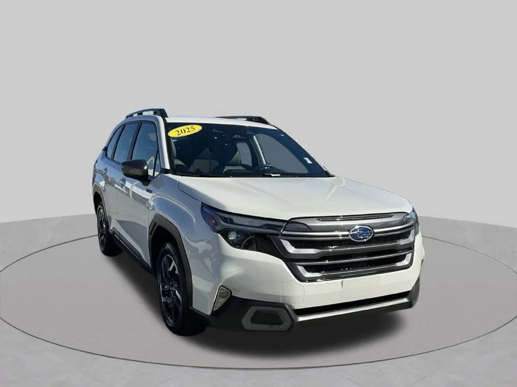 Used 2025 White Subaru Limited image 15