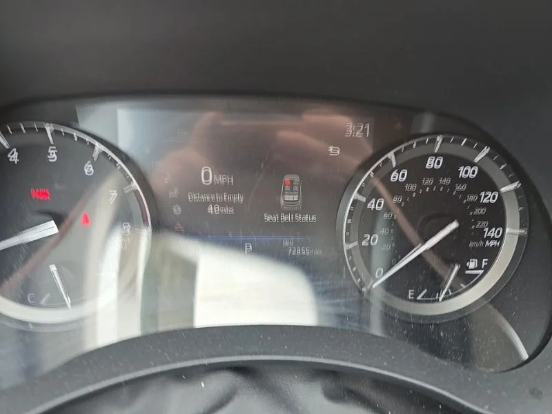Used 2021 Silver Toyota XLE image 12