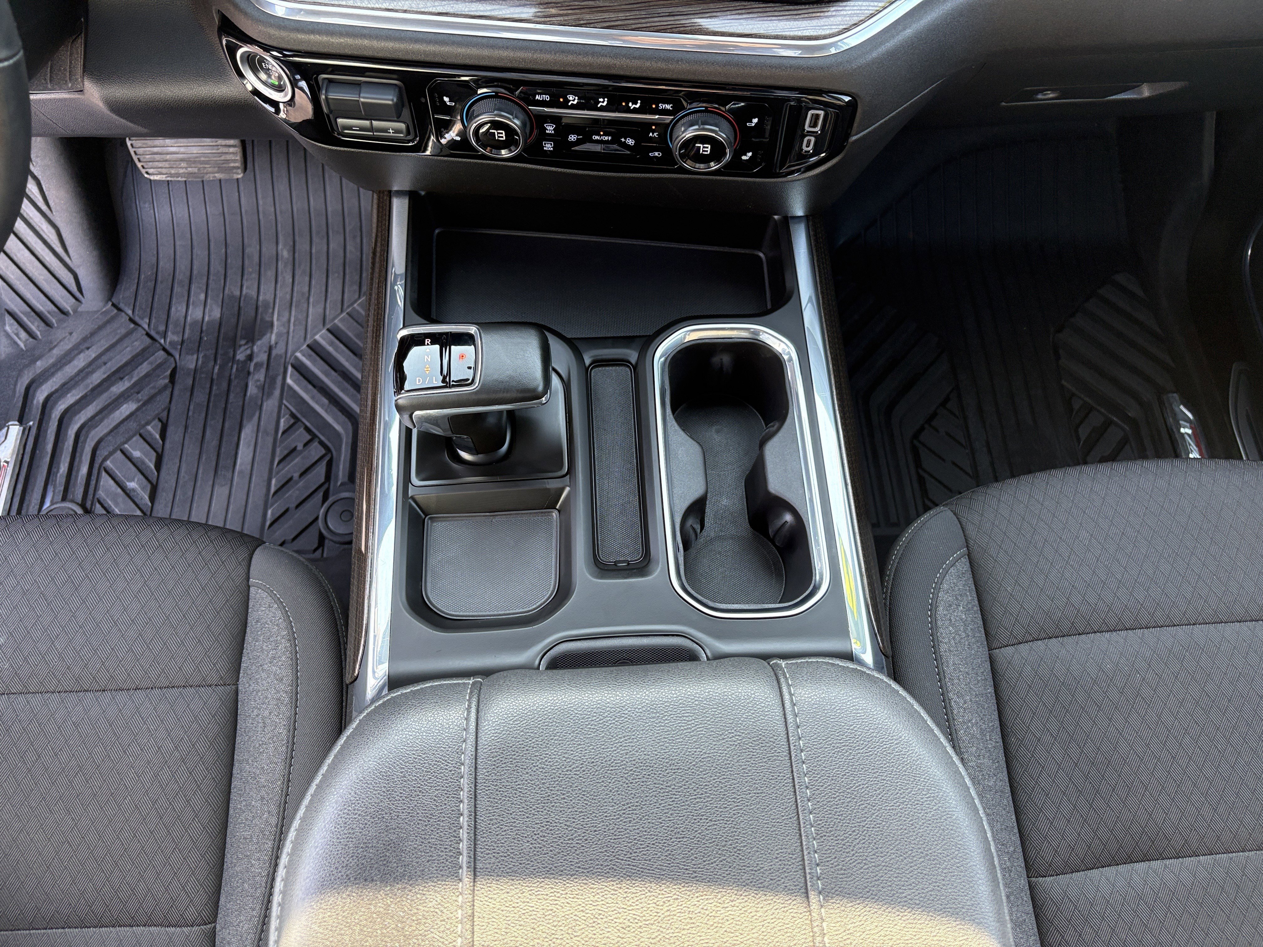 Used 2024 Lakeshore Blue Metallic Chevrolet RST image 13
