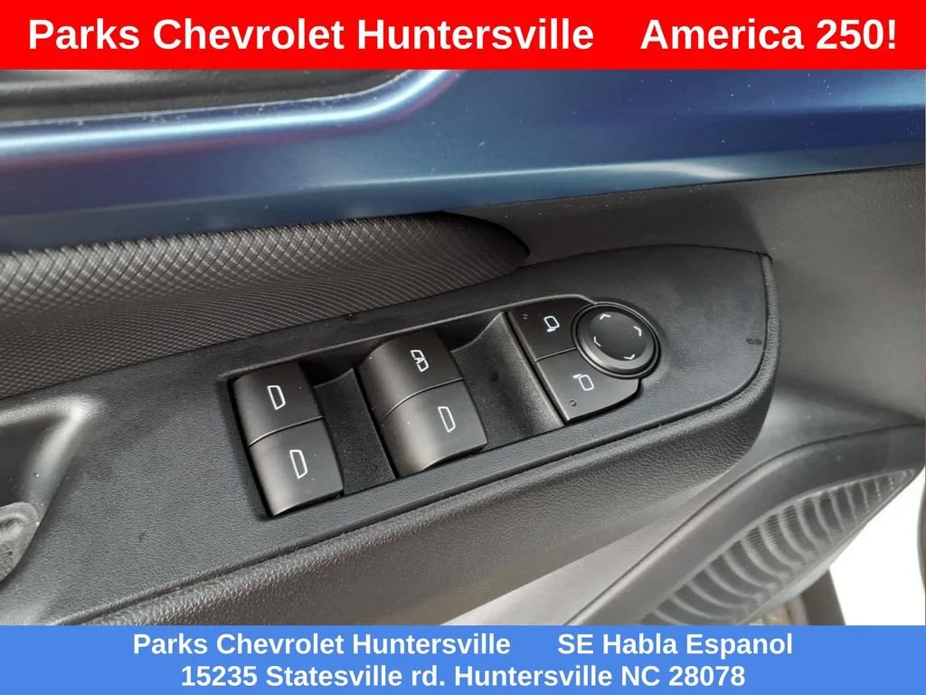 New 2026 Summit White Chevrolet LT image 20