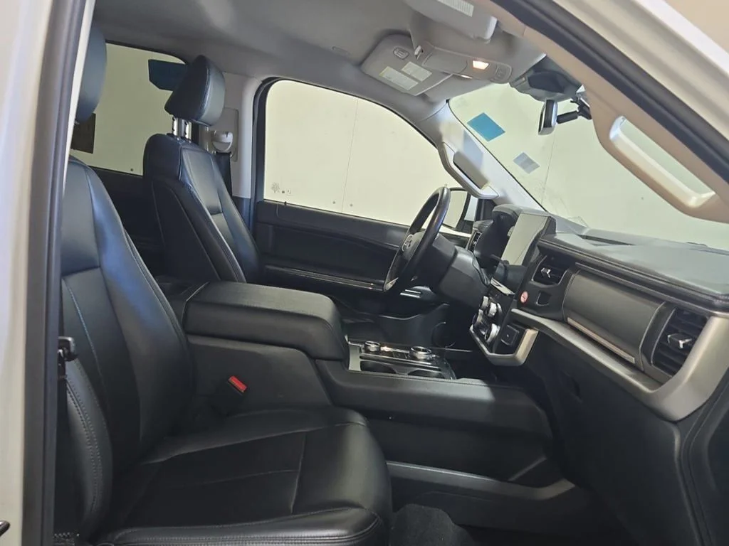Used 2024 White Ford XLT image 14
