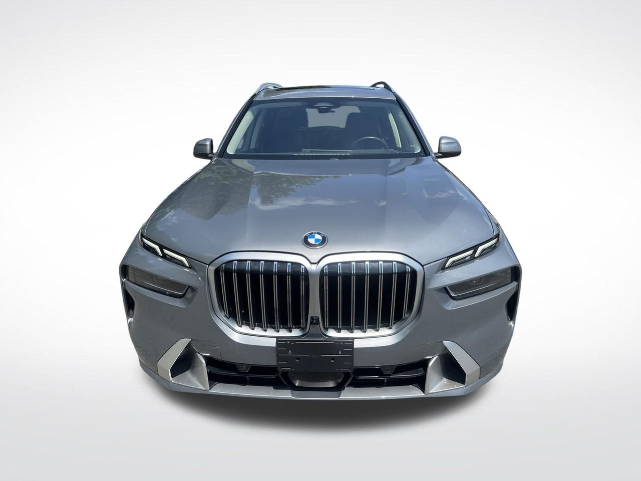 Used 2023 Gray BMW xDrive40i image 8