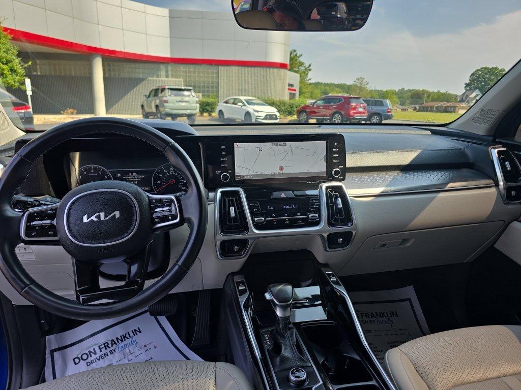 Used 2022 Blue Kia SX image 19