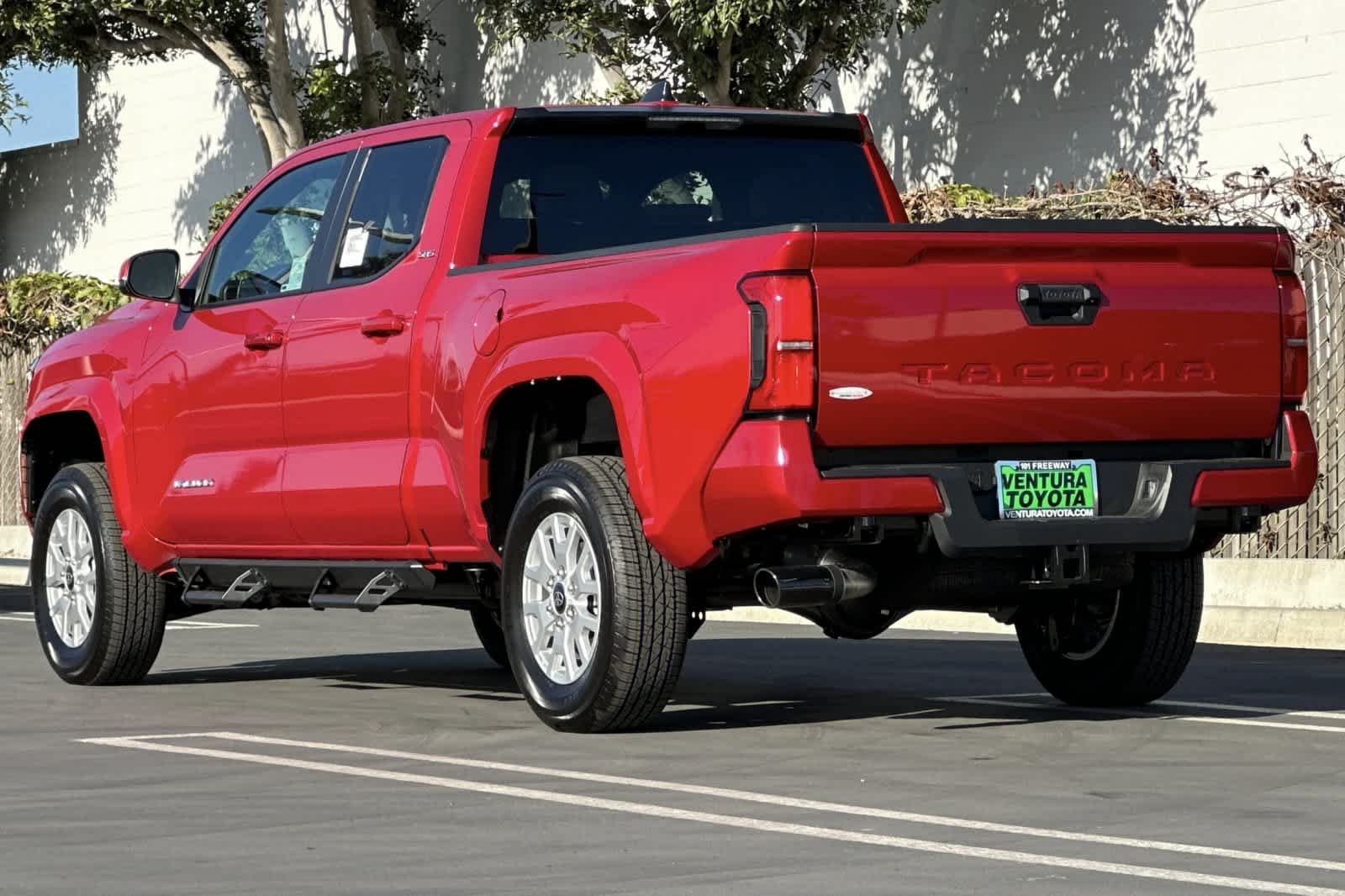 New 2026 Supersonic Red <sup>1</sup> Toyota  SR5 image 6