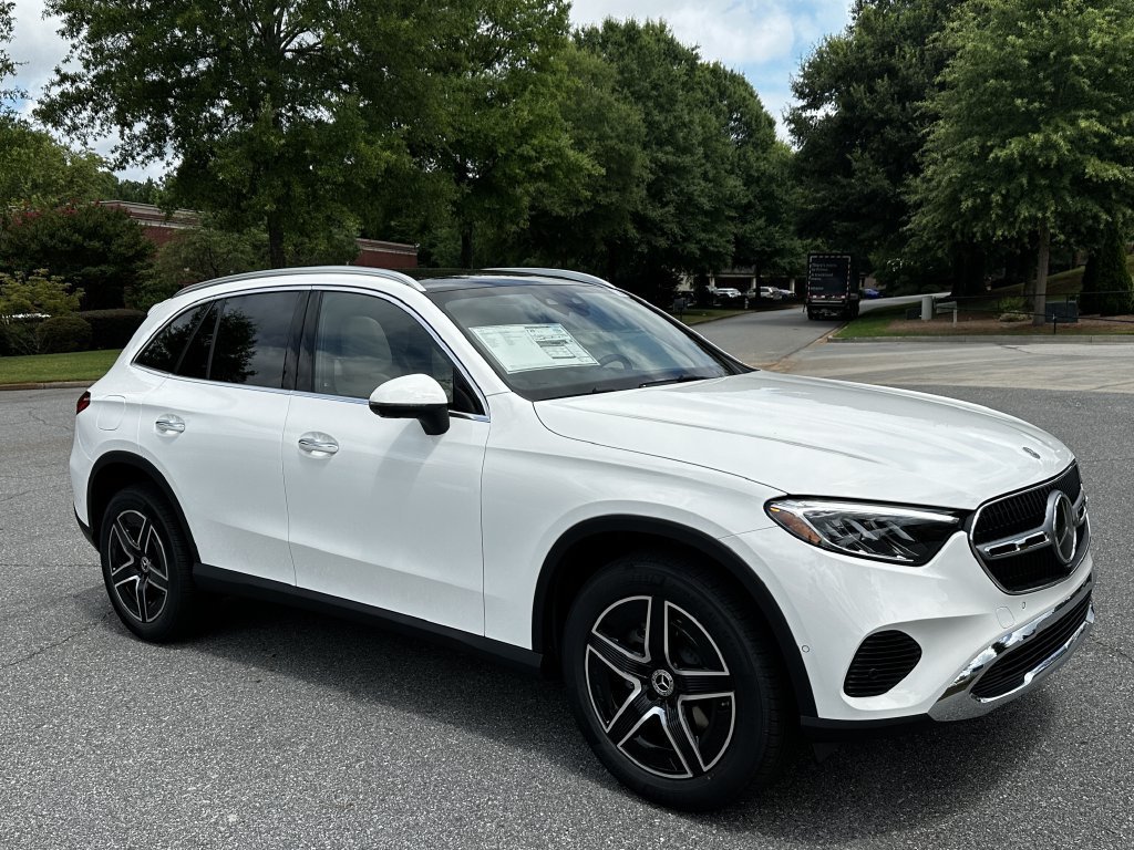 New 2026 Polar White Mercedes-Benz GLC 300 image 39