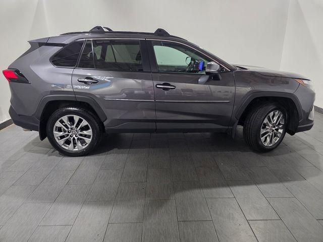 Certified Used 2024 MAGNETIC GRAY MET. Toyota  image 6