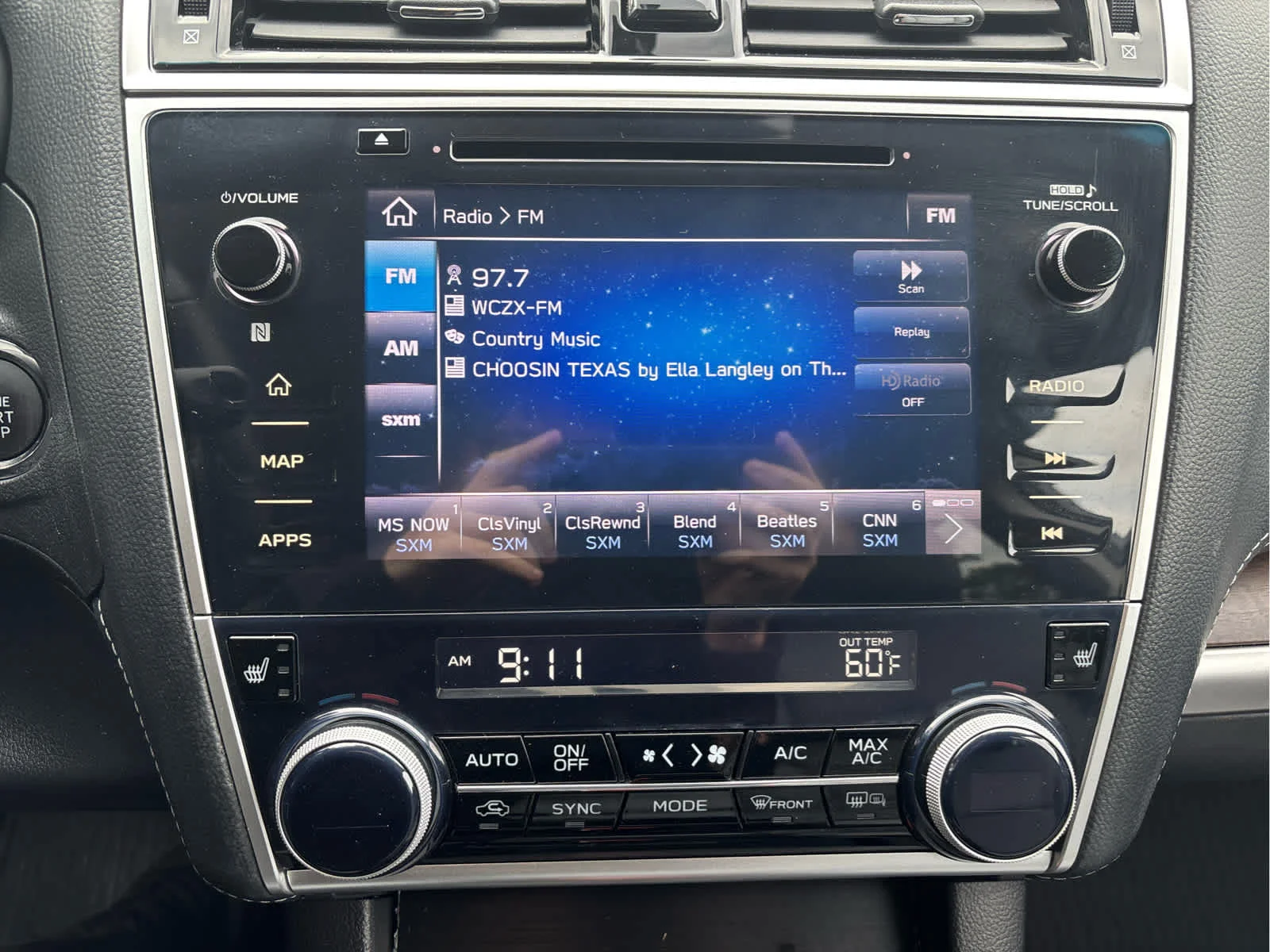 Used 2018 Magnetite Gray Metallic Subaru Limited image 14