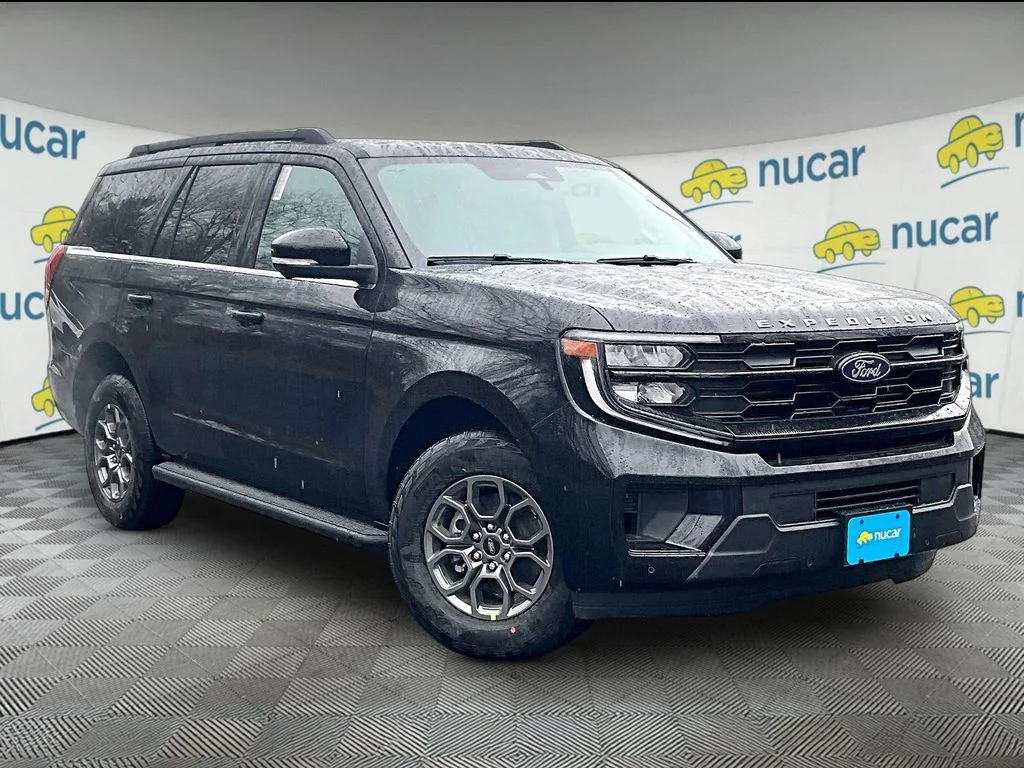 2026 Ford Expedition Active 4x4's photo