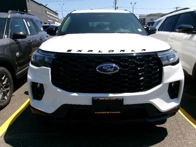 Used 2026 White Metallic Ford ST-Line image 2
