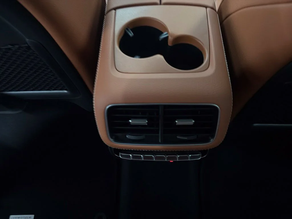 New 2027 White Mercedes-Benz GLS 450 image 27