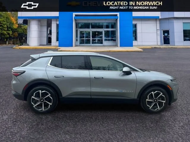 New 2026 Sterling Gray Metallic Chevrolet LT image 30
