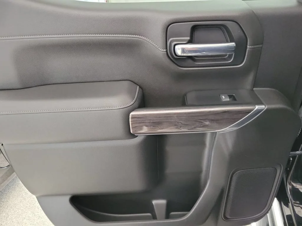 2022 Chevrolet Silverado 1500 Limited LTZ - Photo 20