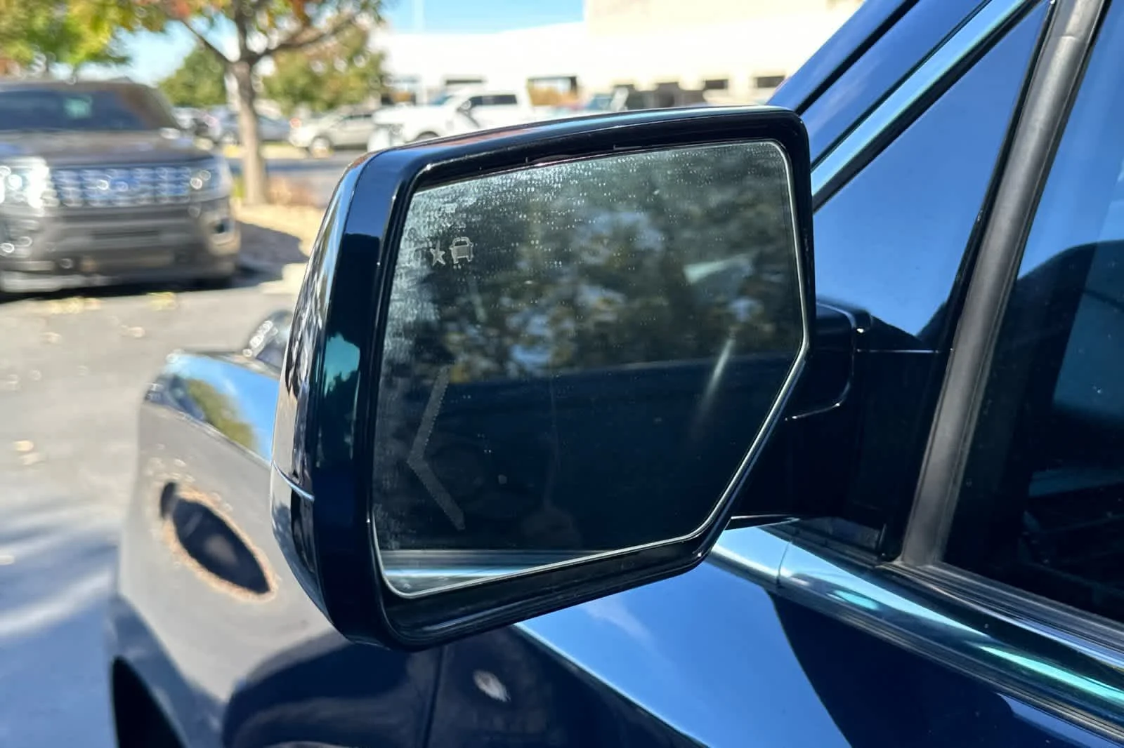 Used 2020  GMC Denali image 7