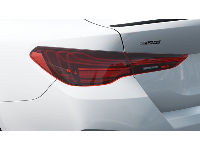 New 2026 Alpine White BMW M440i xDrive image 8