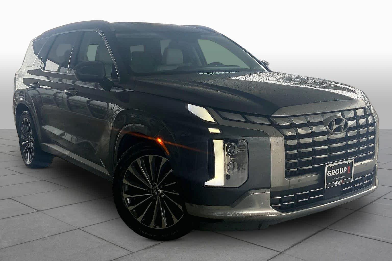 Used 2024 Steel Graphite Hyundai Calligraphy image 3