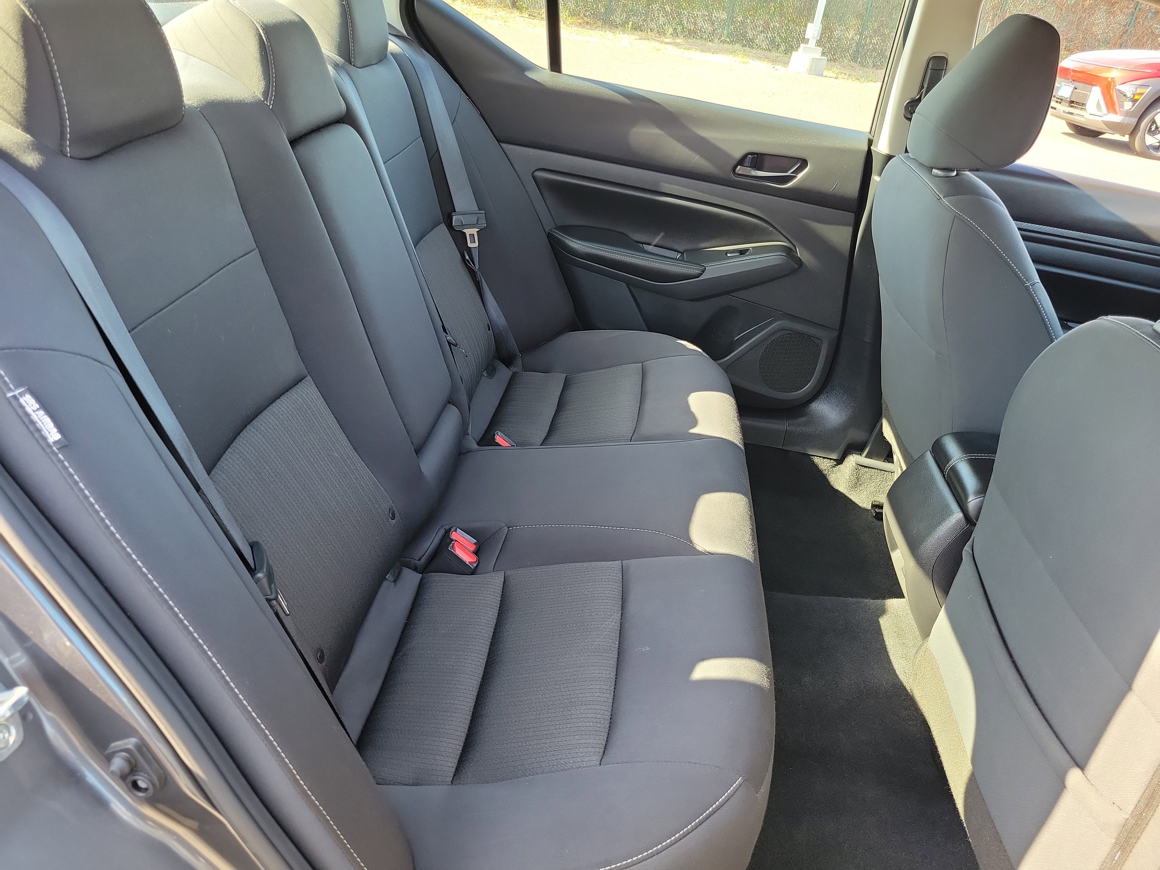 Used 2024 Gun Metallic Nissan 2.5 SV image 23