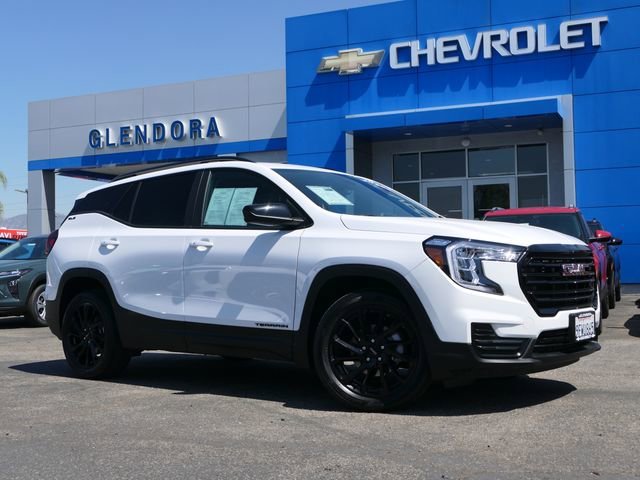 2023 GMC Terrain SLE FWD's photo
