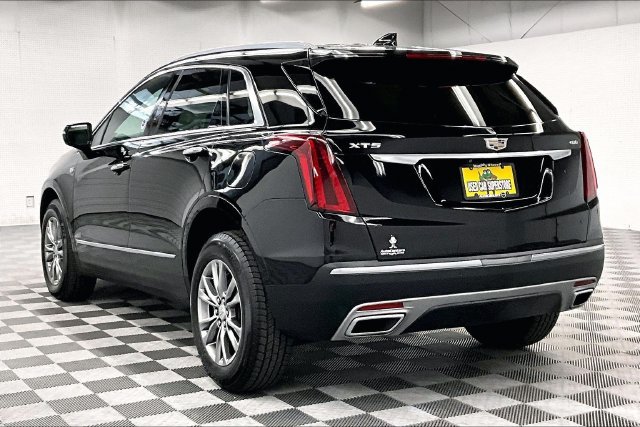 Used 2021 Stellar Black Metallic Cadillac Premium Luxury image 2